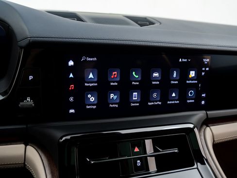 Certified 2024 Porsche Panamera 4 image 24