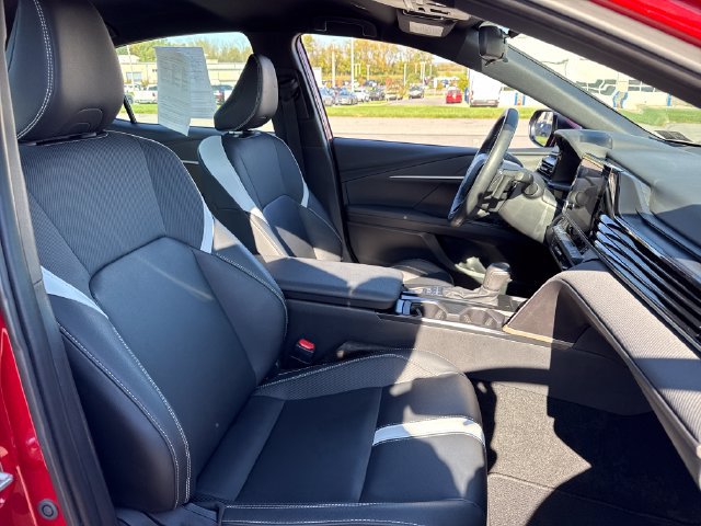 Certified 2025 Toyota Camry SE FWD image 13