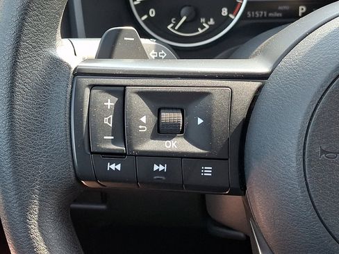 Used 2024 Nissan Rogue SV AWD/4WD image 20