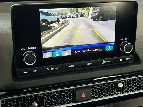 Used 2025 Honda Civic Sport image 13