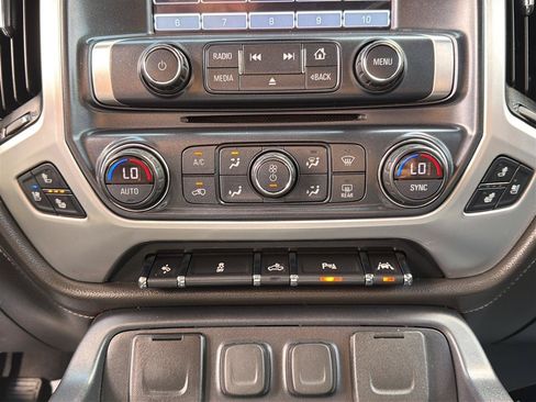 Used 2018 GMC Sierra 1500 SLT AWD/4WD image 26