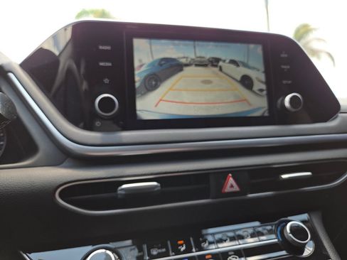 Used 2021 Hyundai Sonata SE FWD image 35