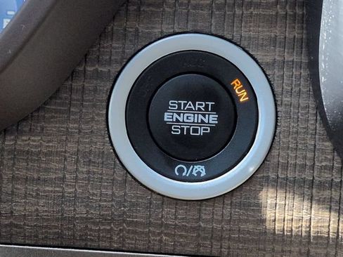 Used 2020 RAM 1500 Limited RWD image 37