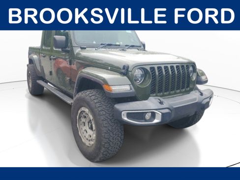 Used 2022 Jeep Gladiator Sport AWD/4WD image 1