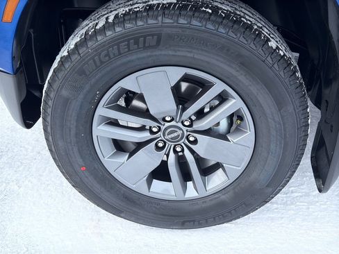 New 2026 Nissan Frontier SV image 9