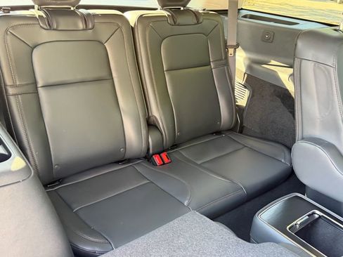 New 2026 Lincoln Aviator Reserve AWD/4WD image 10