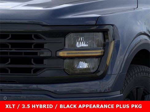 New 2025 Ford F150 XLT w/ Equipment Group 302A MID image 18