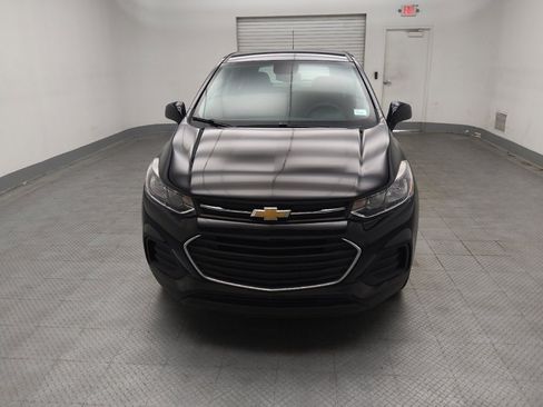 Used 2021 Chevrolet Trax LS AWD/4WD image 15