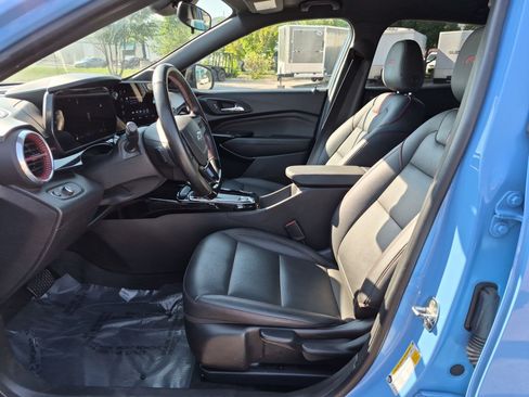 Used 2024 Chevrolet Trax RS w/ Driver Confidence Package FWD image 15