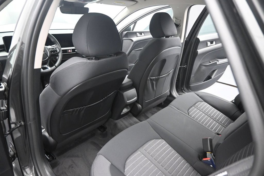 New 2026 Kia K5 LXS FWD image 14
