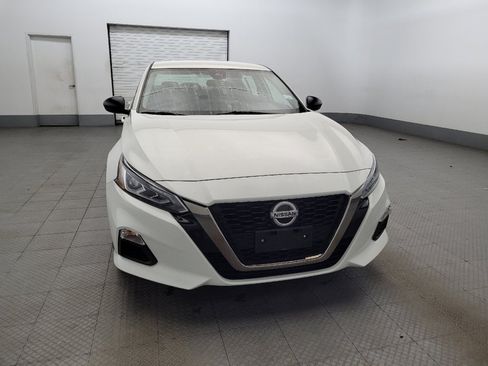 Used 2022 Nissan Altima 2.5 SR image 14