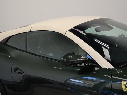Used 2019 Ferrari Portofino RWD image 62