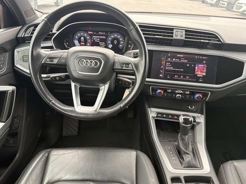 Used 2022 Audi Q3 2.0T Premium Plus AWD/4WD image 22