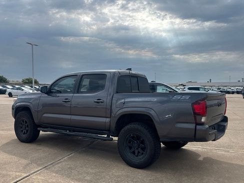 Used 2023 Toyota Tacoma SR w/ SR Convenience Package RWD image 17