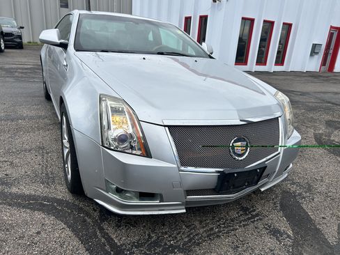 Used 2011 Cadillac CTS Premium AWD/4WD image 7