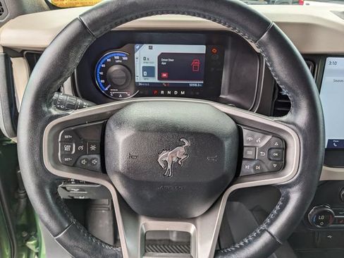 Used 2023 Ford Bronco Wildtrak AWD/4WD image 33