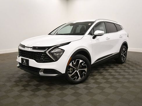 Certified 2023 Kia Sportage EX AWD/4WD image 2
