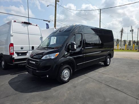 Used 2024 RAM ProMaster 3500 w/ Convenience Group FWD image 28