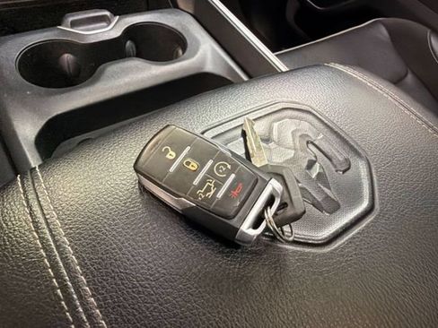 Used 2021 RAM 1500 Laramie w/ Laramie Southwest Edition RWD image 55
