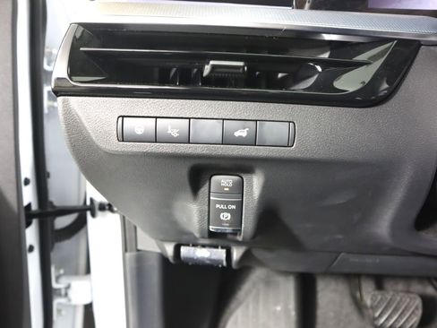 New 2026 Nissan Murano Platinum image 15