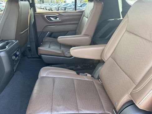 Used 2021 Chevrolet Tahoe High Country image 12