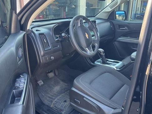 Used 2022 Chevrolet Colorado LT w/ LT Convenience Package RWD image 6