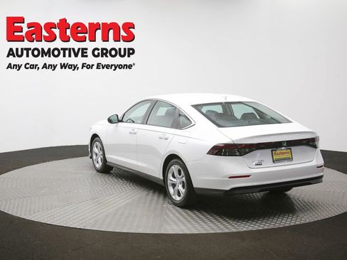 Used 2025 Honda Accord LX image 63