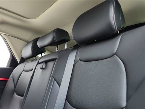 Used 2026 Genesis GV70 2.5T Select image 29