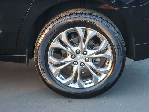 Used 2021 Buick Enclave Avenir w/ Avenir Technology Package image 10