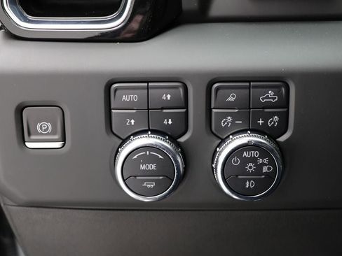 Used 2023 GMC Sierra 1500 Denali w/ Denali Reserve Package image 34