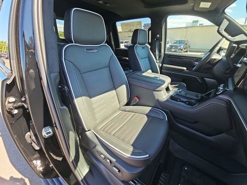 New 2026 GMC Sierra 2500 AT4X AWD/4WD image 17