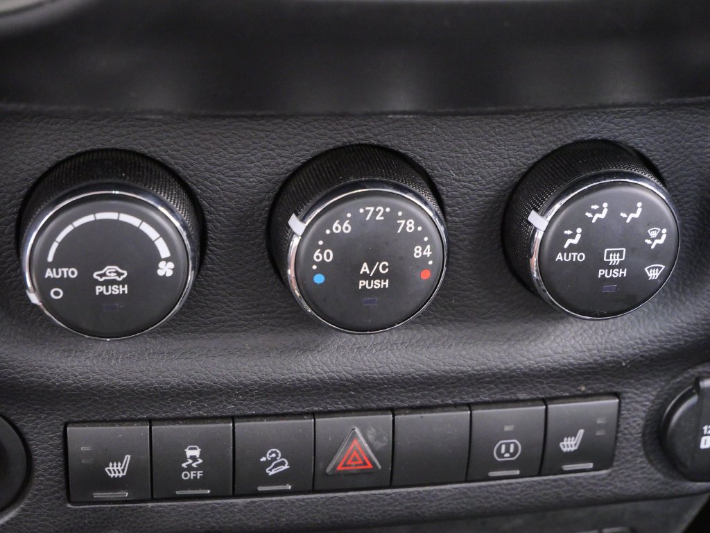 Certified 2017 Jeep Wrangler Unlimited Sahara w/ Connectivity Group AWD/4WD image 26