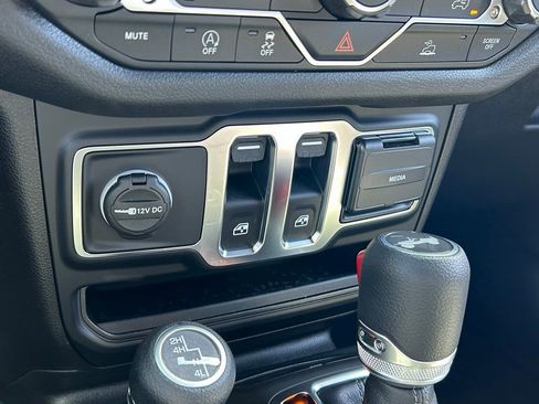 New 2024 Jeep Wrangler Sport S image 33