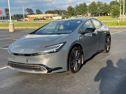 Certified 2024 Toyota Prius Limited w/ Limited Premium Package FWD image 6