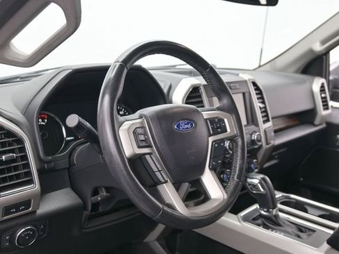 Used 2018 Ford F150 Lariat image 15