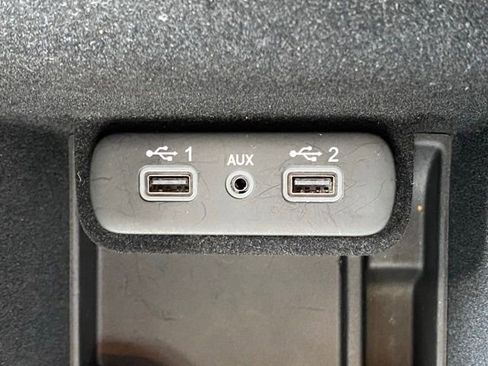 Used 2023 Dodge Charger R/T w/ Navigation & Travel Group image 33