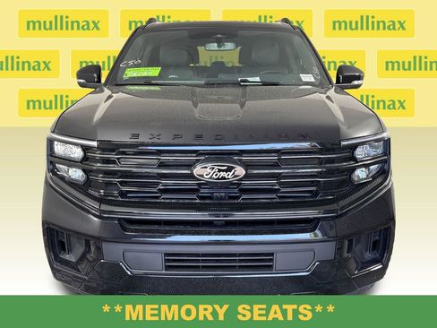 New 2026 Ford Expedition Platinum AWD/4WD image 16