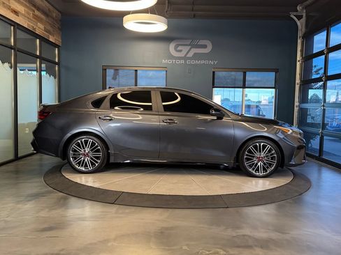 Used 2022 Kia Forte GT w/ GT2 Package FWD image 2