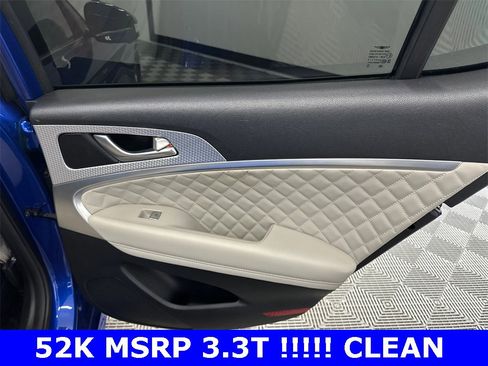 Used 2022 Genesis G70 3.3T image 18