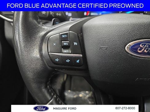 Used 2020 Ford Explorer XLT w/ Equipment Group 202A AWD/4WD image 23