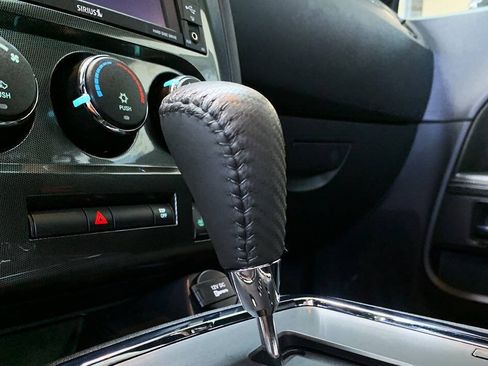 Used 2008 Dodge Challenger SRT8 RWD image 10