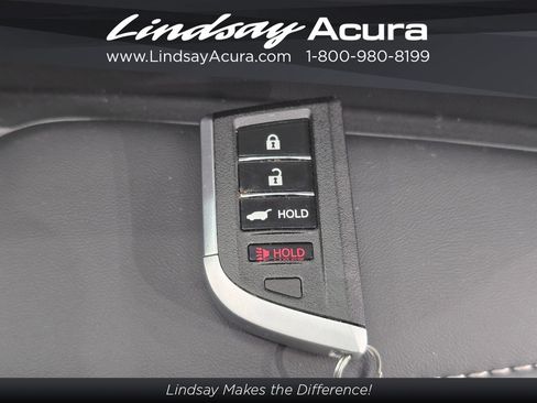 Used 2025 Acura RDX SH-AWD image 23
