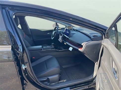 New 2026 Toyota Prius Plug-In Hybrid image 11