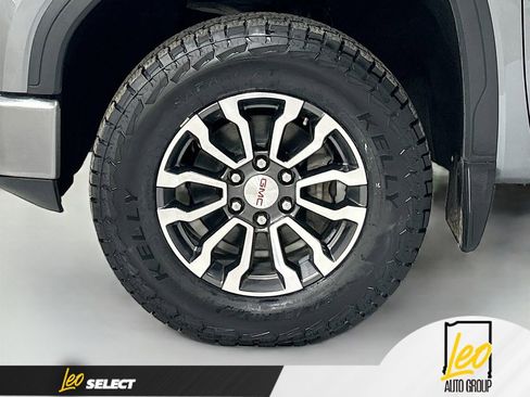 Used 2021 GMC Sierra 1500 AT4 image 30