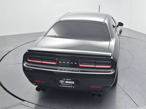 Used 2016 Dodge Challenger R/T RWD image 52