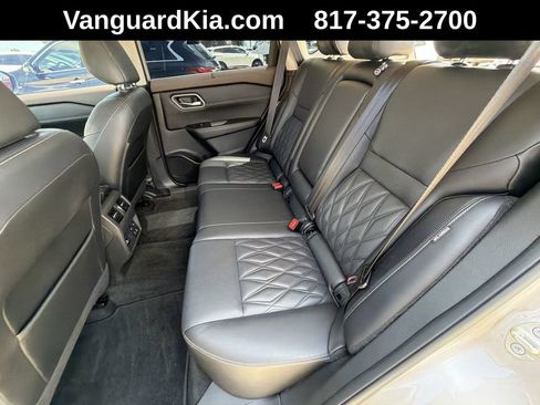 Used 2021 Nissan Rogue Platinum AWD/4WD image 28