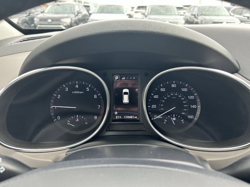 Used 2017 Hyundai Santa Fe Sport image 12