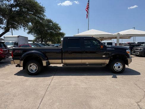Used 2013 Ford F350 King Ranch w/ FX4 Off Road Pkg AWD/4WD image 8