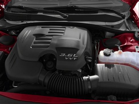 Used 2014 Chrysler 300 S image 16