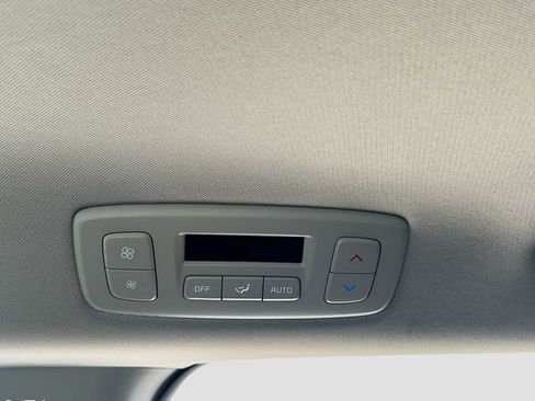 New 2026 Kia Carnival SX w/ SX Dark Edition Package FWD image 27